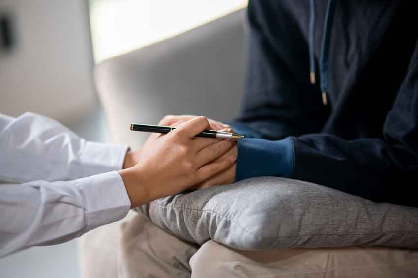 Therapeutic healing and connection at Kindwaters
